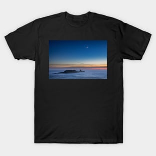 The Moon over Worms Head, Rhossili Bay T-Shirt